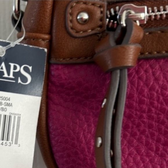 NEW CUTE Chaps Fuchsia Pink and Brown Crossbody Bag Approx 8" X 6" X 1.5" NWT - Picture 2 of 4